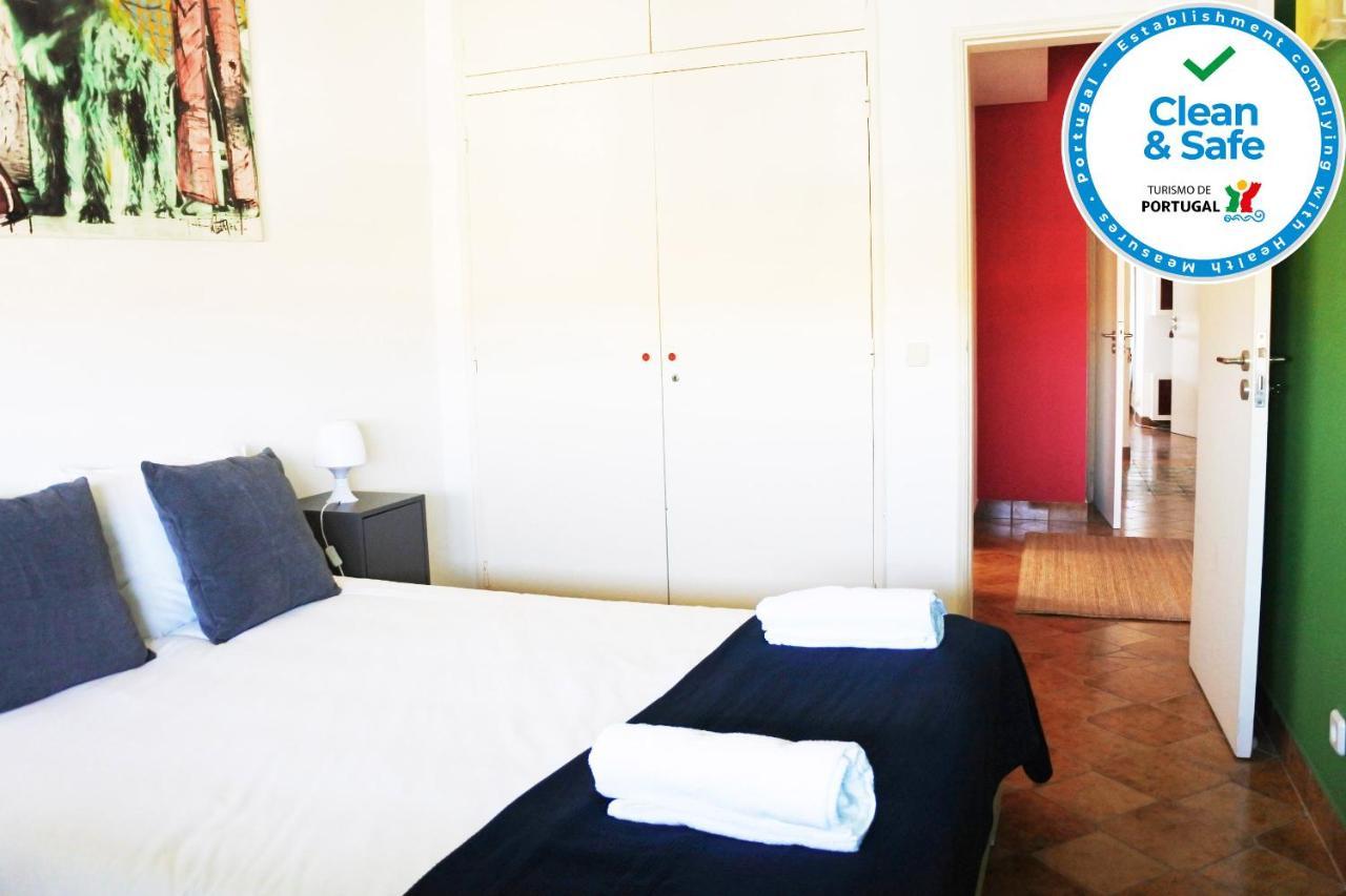 Apartament Quarteira, Casa Com Vista Mar Zewnętrze zdjęcie